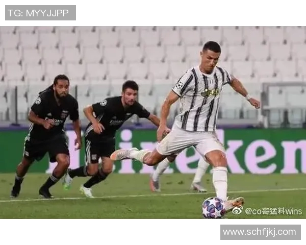 尤文图斯与波尔图交锋回顾2020至2021赛季精彩比分分析